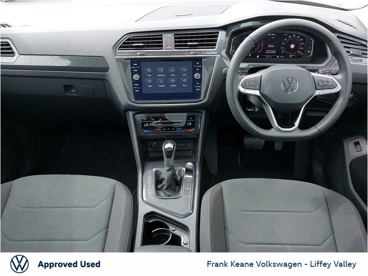 Volkswagen Tiguan Elegance Auto 2.0tdi 150BHP  su - Image 2