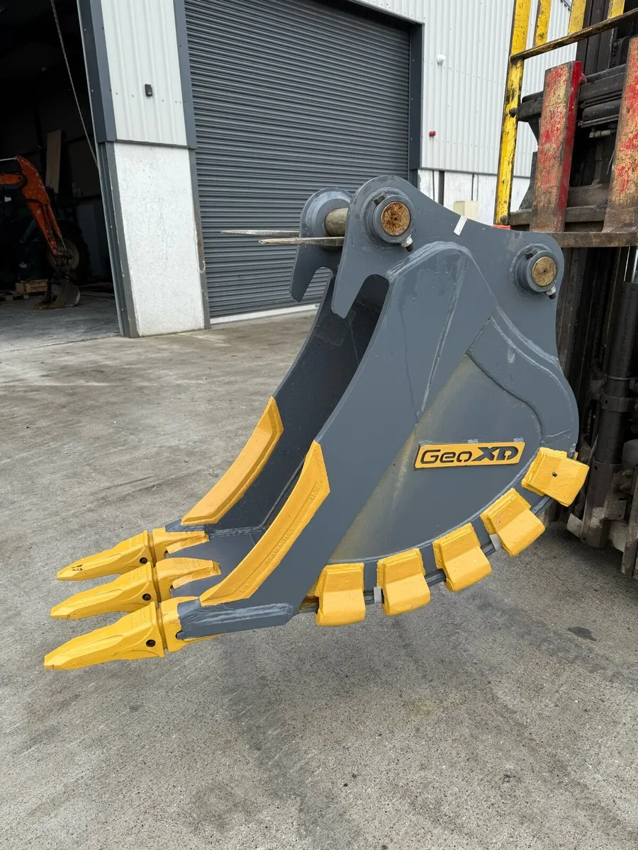 Buckets - Image 3