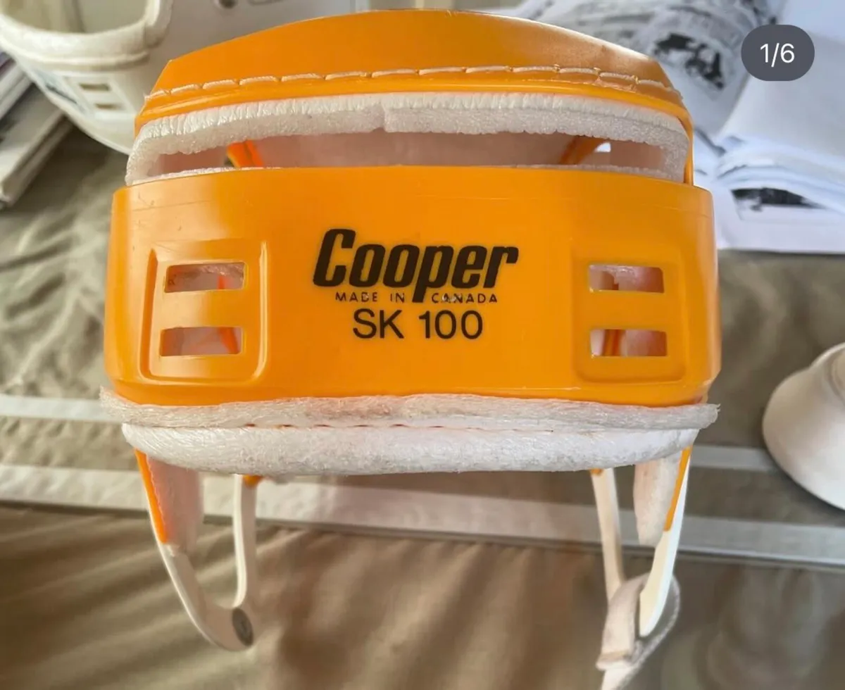 Oldstyle yellow cooper helmet (WANTED) - Image 3