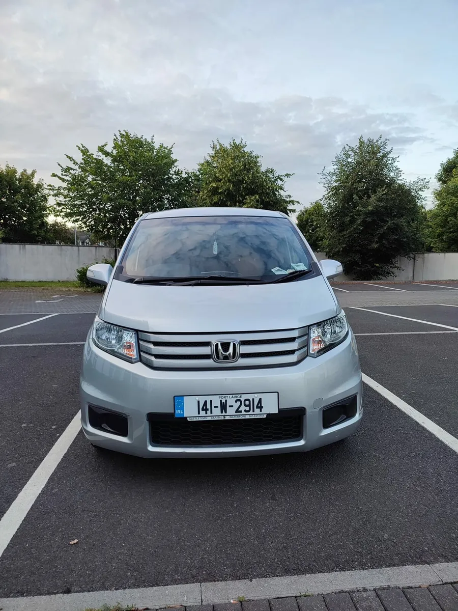 2014 Honda Freed Spike New NCT 05/25 - Image 3