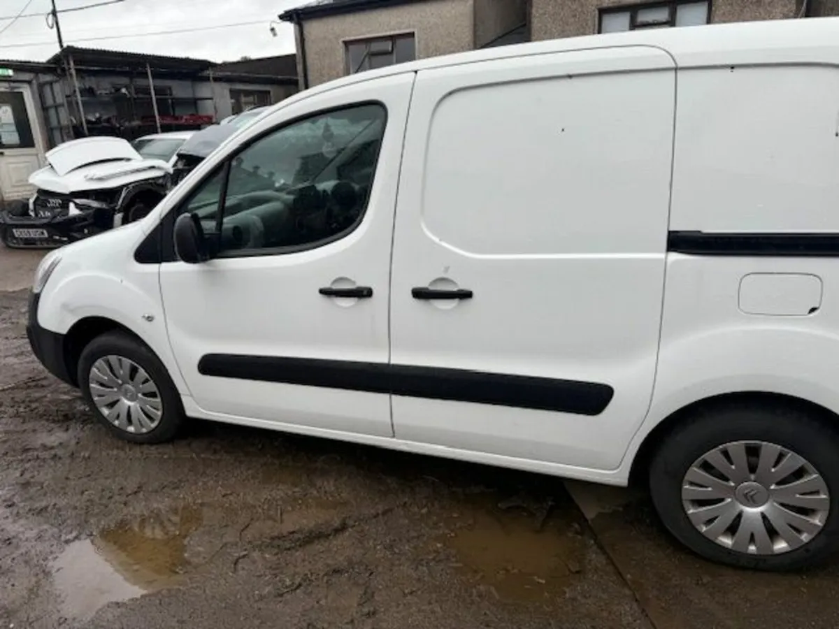 2018 CITROEN/DS BERLINGO 1.6L-D - Image 2