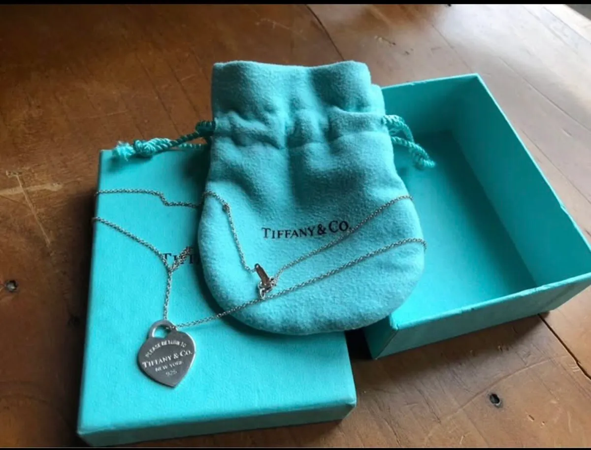 Tiffany’s necklace - Image 1