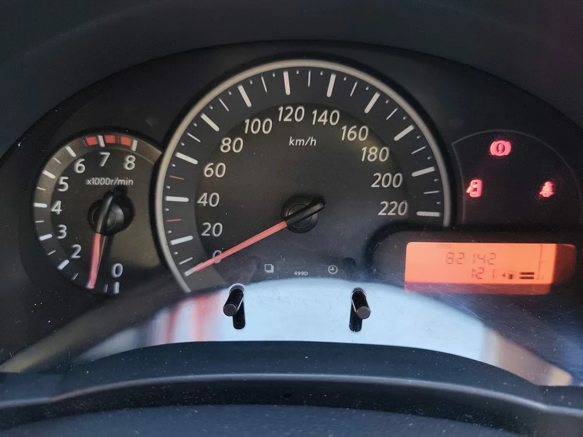 Nissan micra - Image 4
