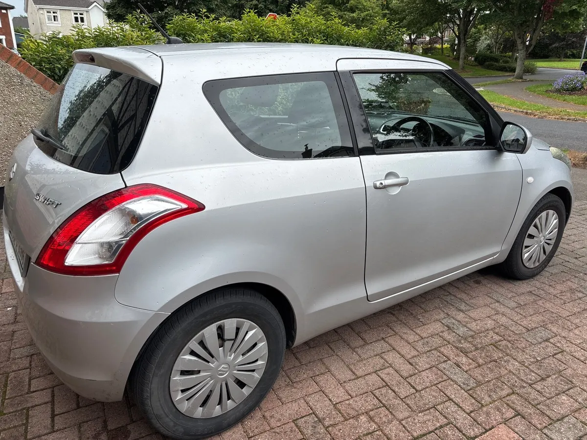 Suzuki Swift 2015 - Image 2