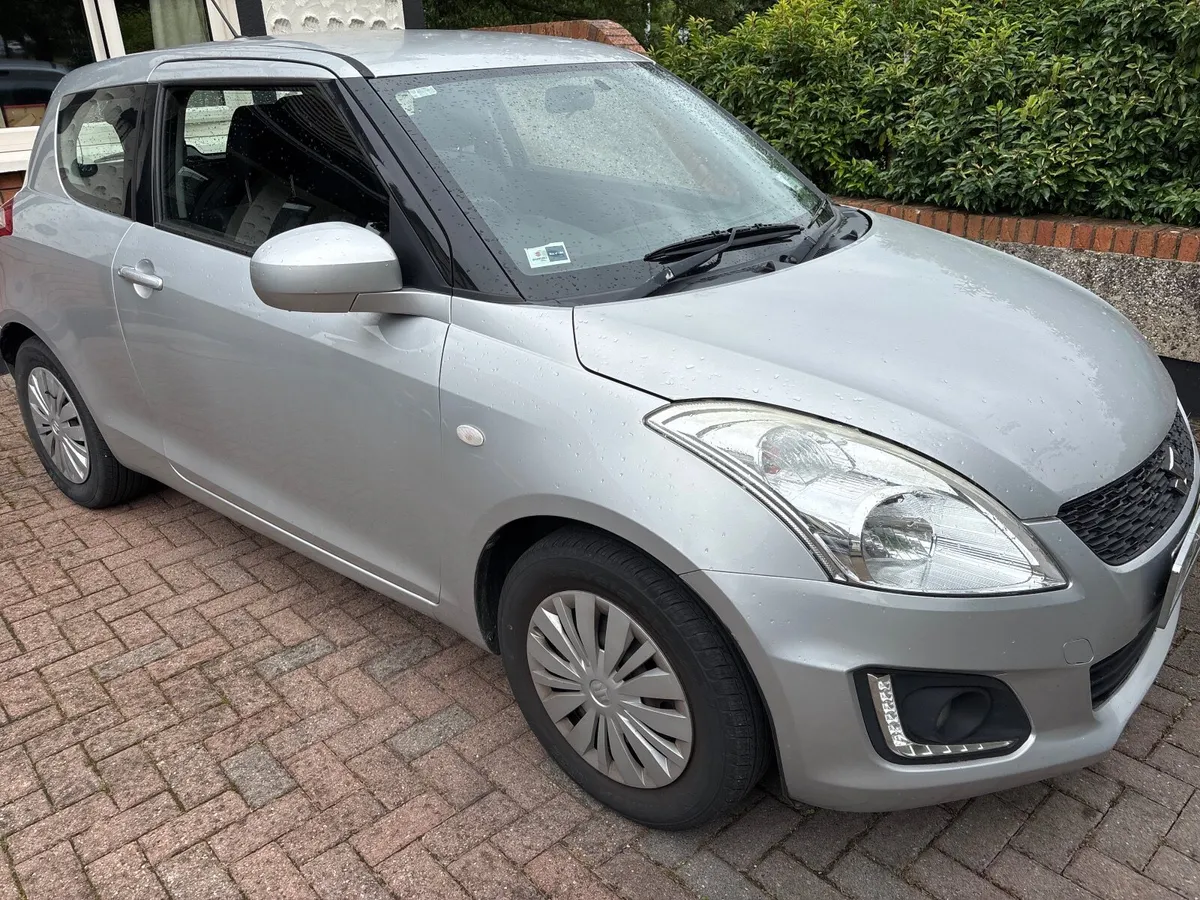 Suzuki Swift 2015 - Image 1