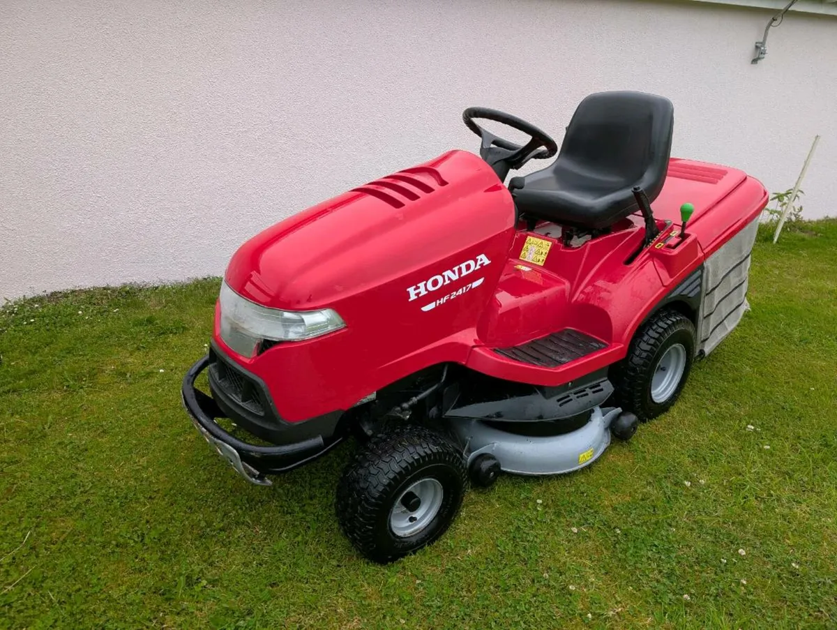 Honda HF2417 Lawnmower - Image 2
