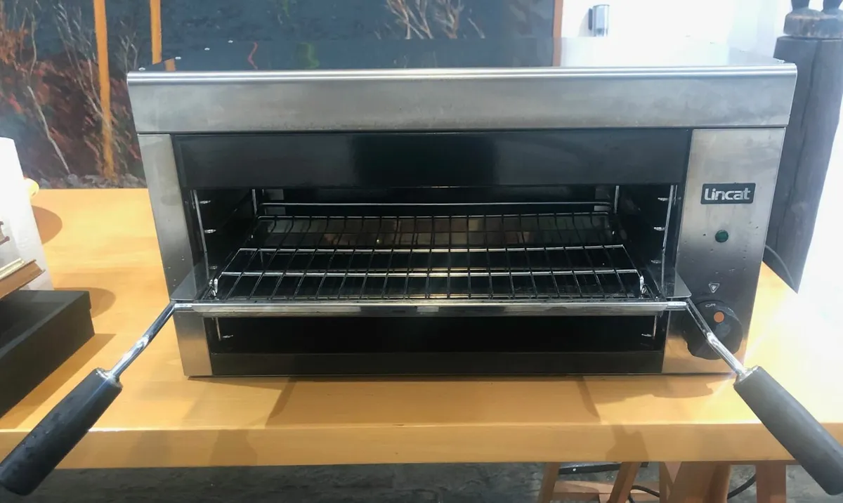 Electric Counter-top Salamander Grill - Image 1