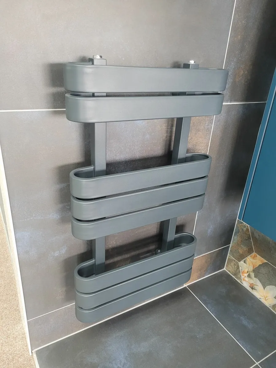 Bathroom furniture - Image 4