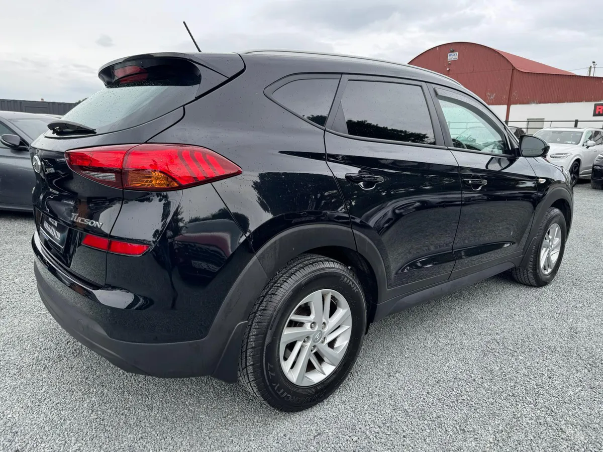 201 HYUNDAI TUCSON 1.6 COMMERCIAL VAT INVOICE - Image 4