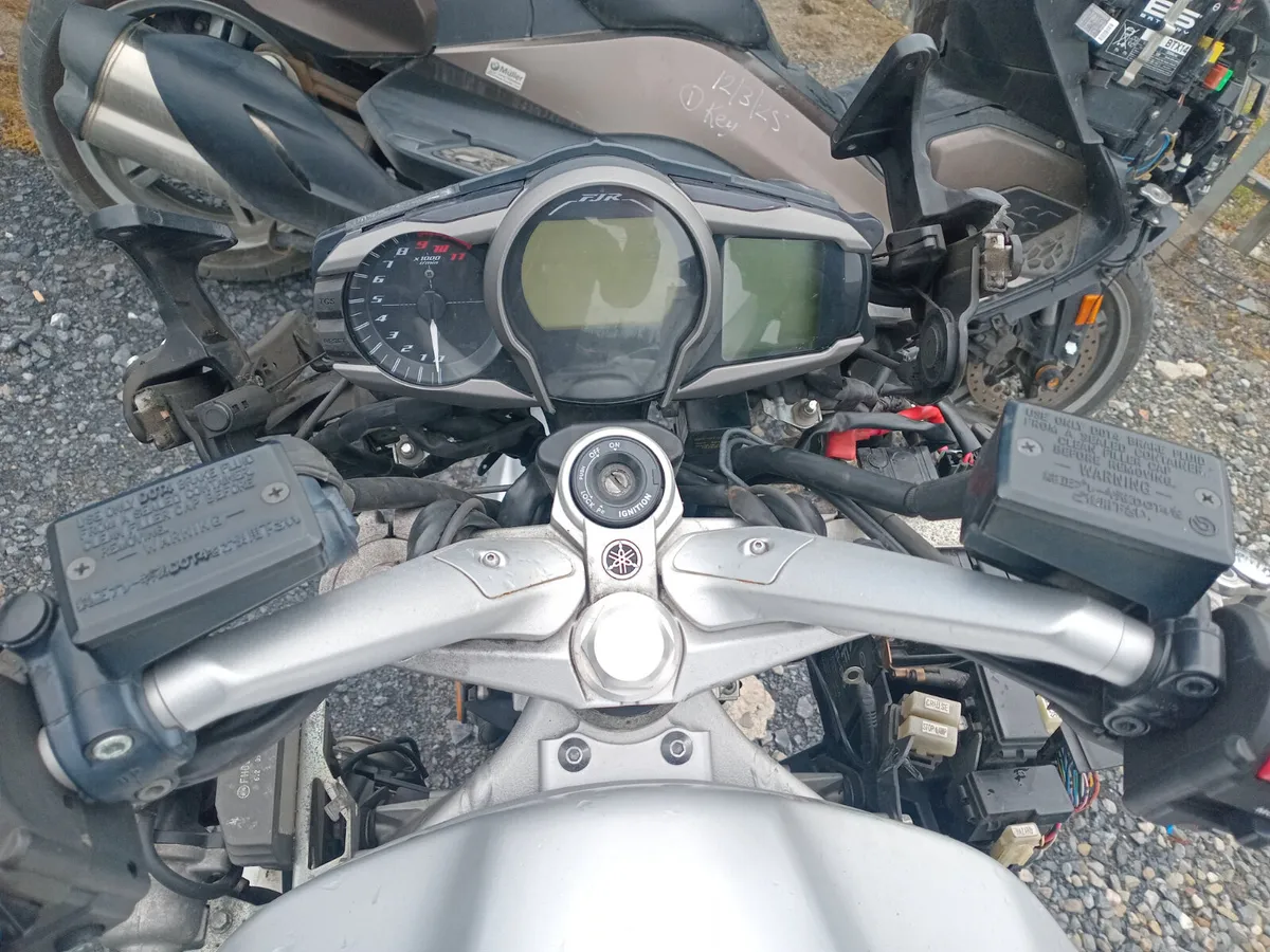 2016 Yamaha FJR - Image 2