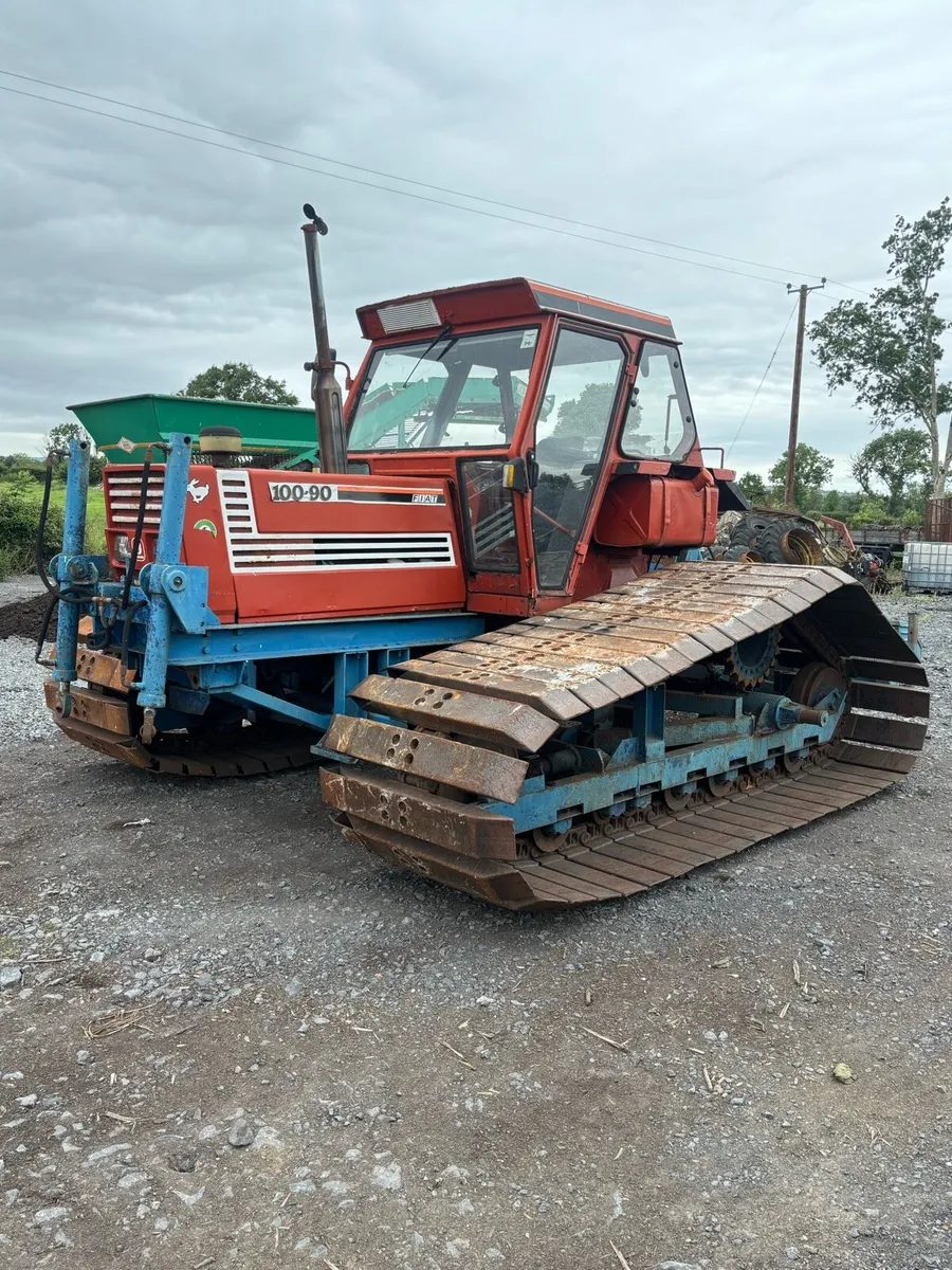 Fiat 100/90 and sausage machine - Image 1