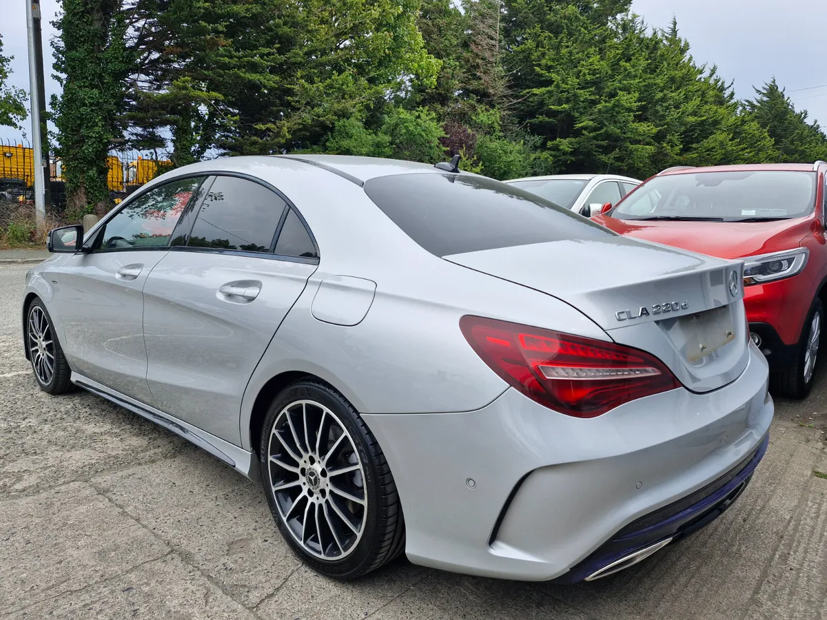 2018 MERCEDES CLA CLASS WHITEART SPECIAL EDITION - Image 4