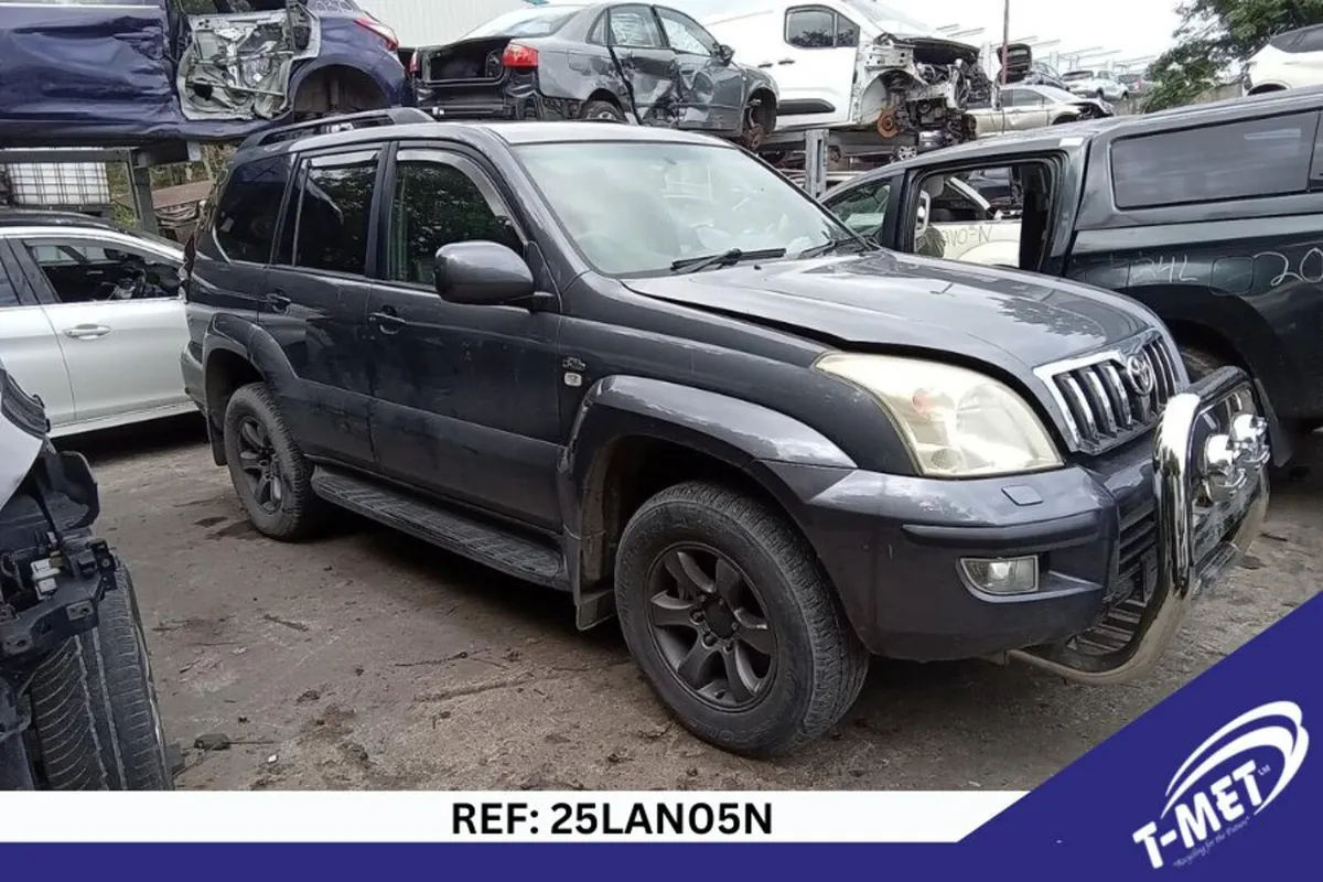 2006 TOYOTA LAND CRUISER  BREAKING FOR PARTS - Image 4