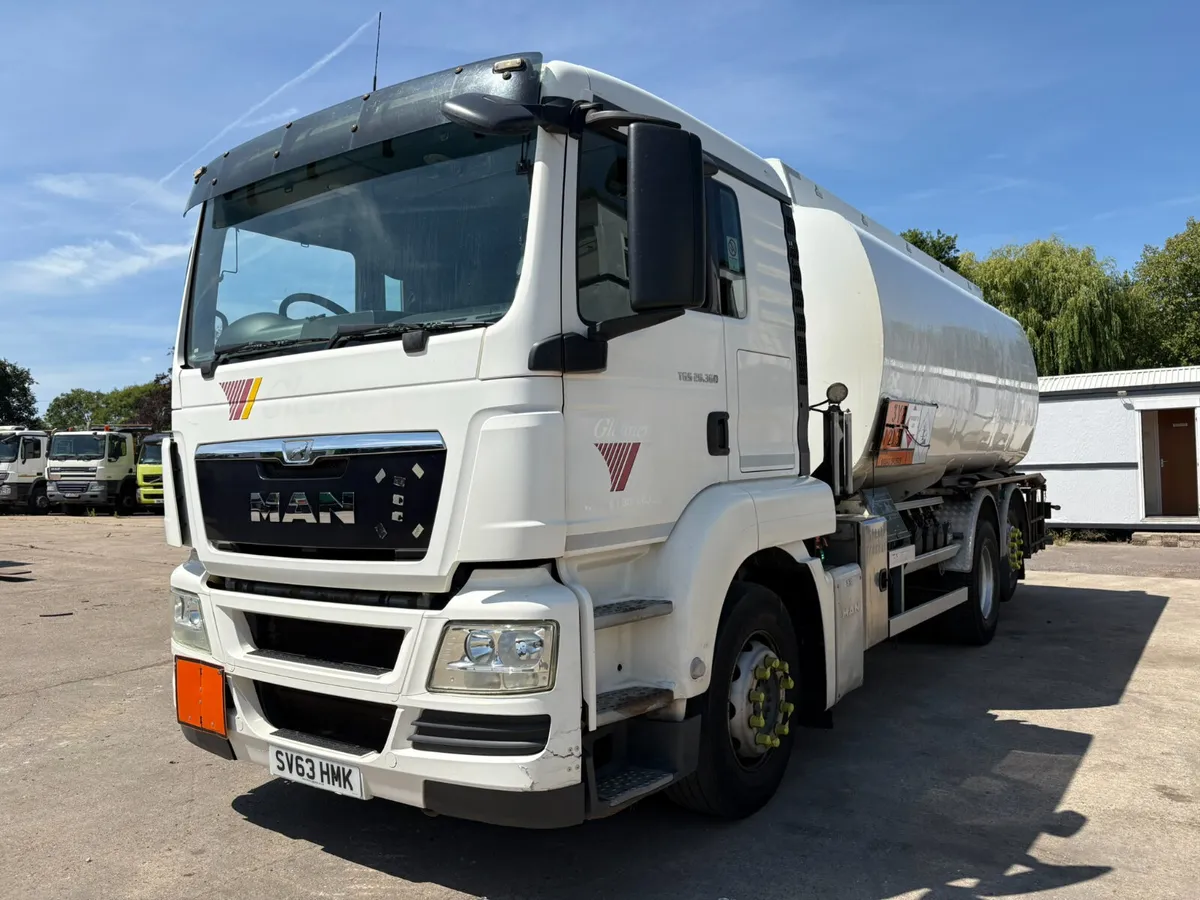 MAN FUEL TANKER 20000 LITRE - Image 4