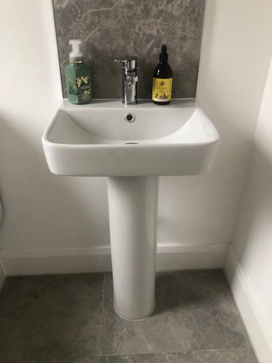 Sink - Image 1