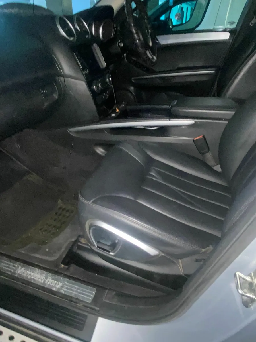 Mercedes-Benz ML 280 CDI 2008 Automatic - Image 3
