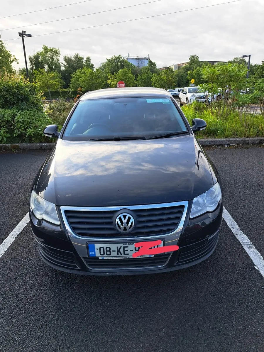 Volkswagen Passat 2008 - Image 1