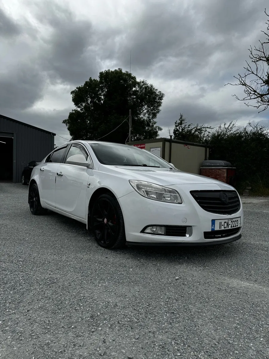 Opel Insignia 2.0CDTi SRi Nav ..NCTand TAX - Image 2