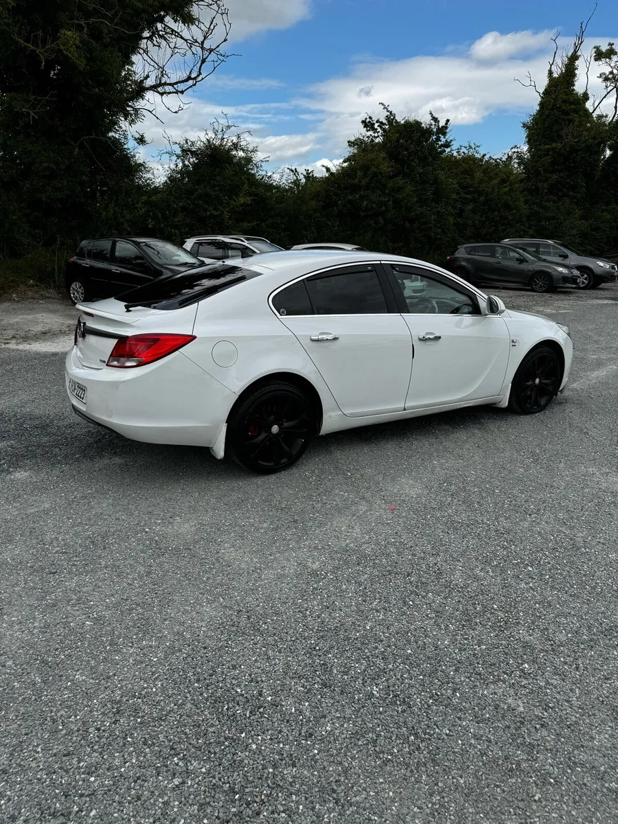 Opel Insignia 2.0CDTi SRi Nav ..NCTand TAX - Image 3