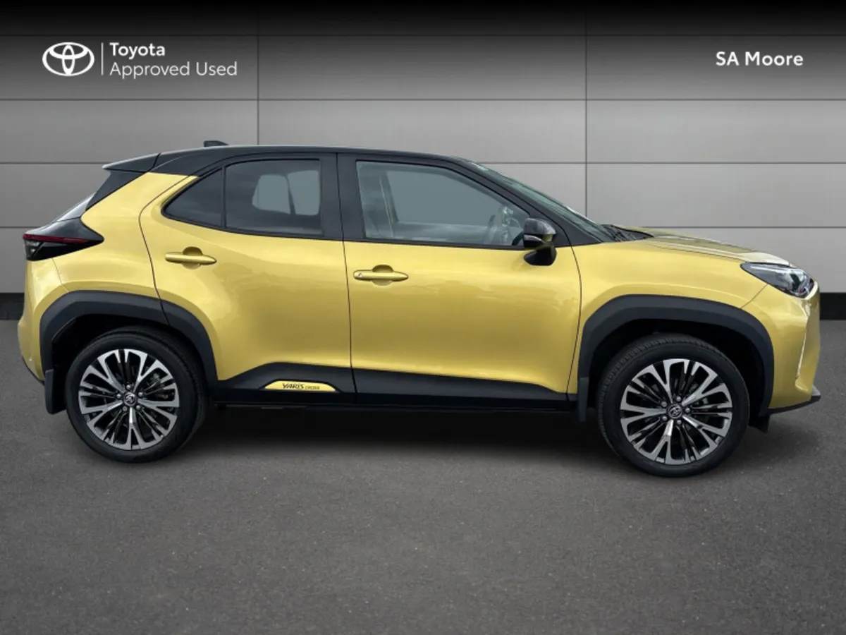 Toyota Yaris Cross CR CROSS SOL 4DR AUTO - Image 3