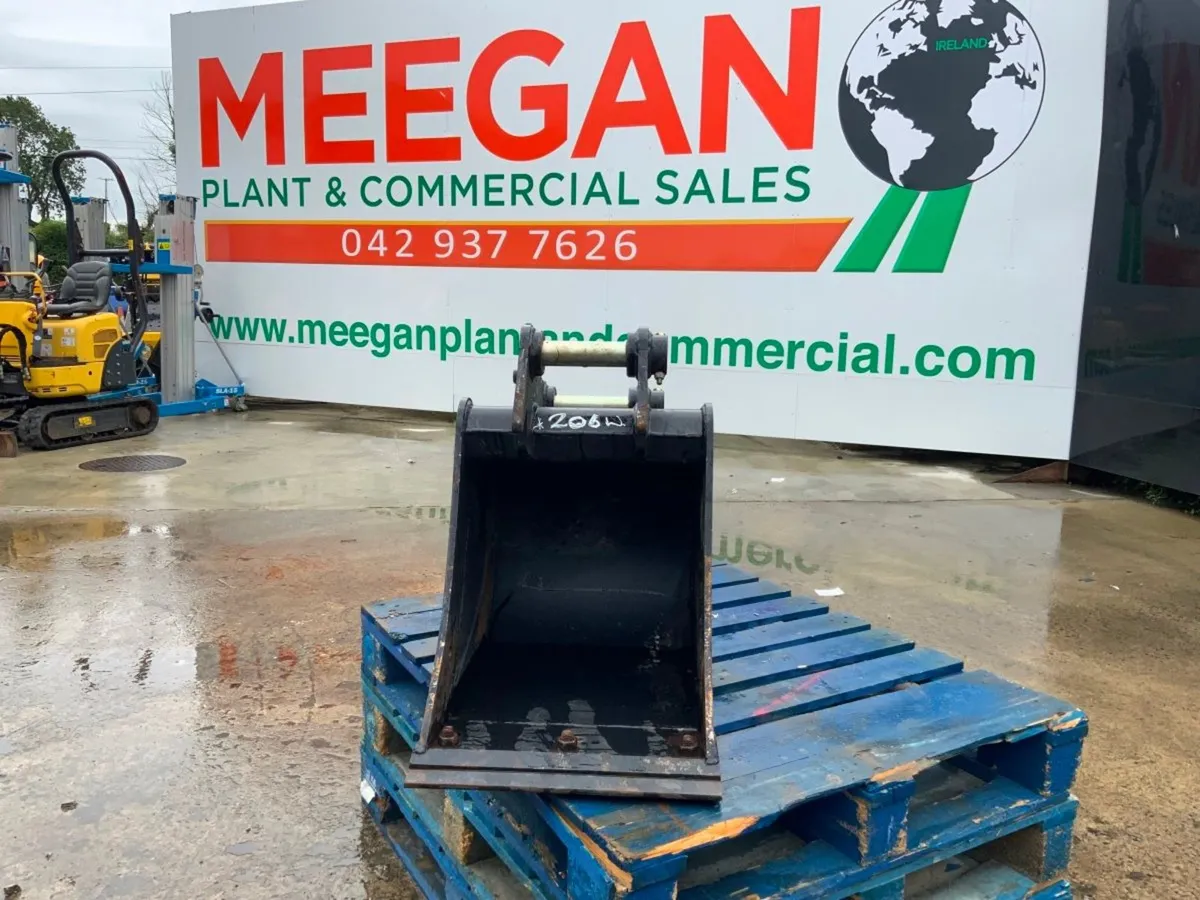UNUSED 18" RHINOX BUCKET......45mm PINS.....206w. - Image 2