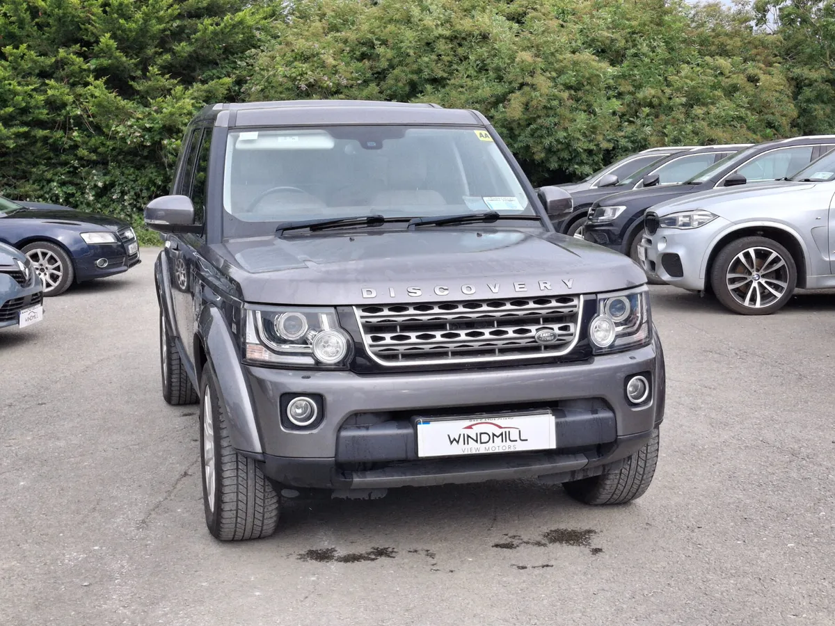 LAND ROVER DISCOVERY 3.0 TDV6 5 SEAT XE 2015(15) - Image 4