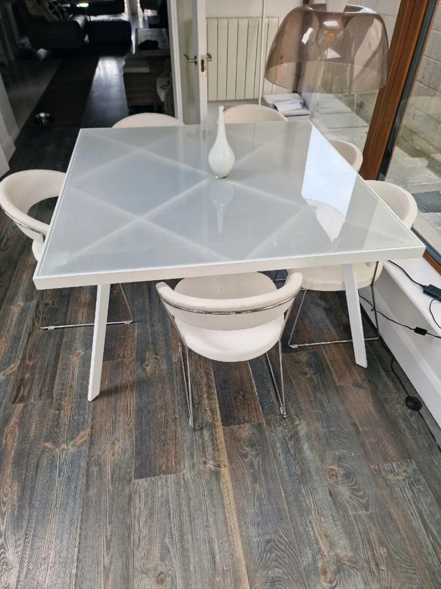 Household Furniture - Image 4