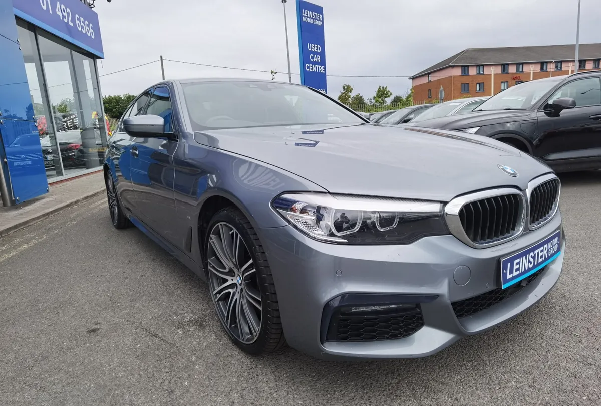 BMW 5 SERIES 530E M SPORT **HARMON/KARDON** - Image 4