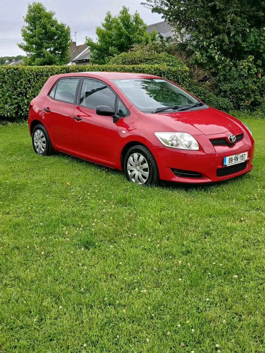 Toyota auris 2009 1.3 petrol nct11/25 tax 08/25 - Image 1