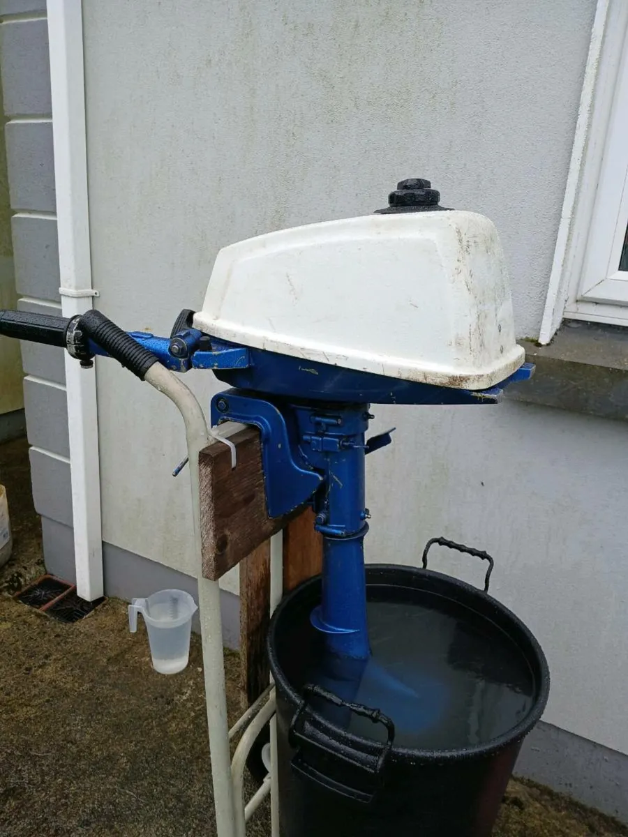 Suzuki outboard - Image 2