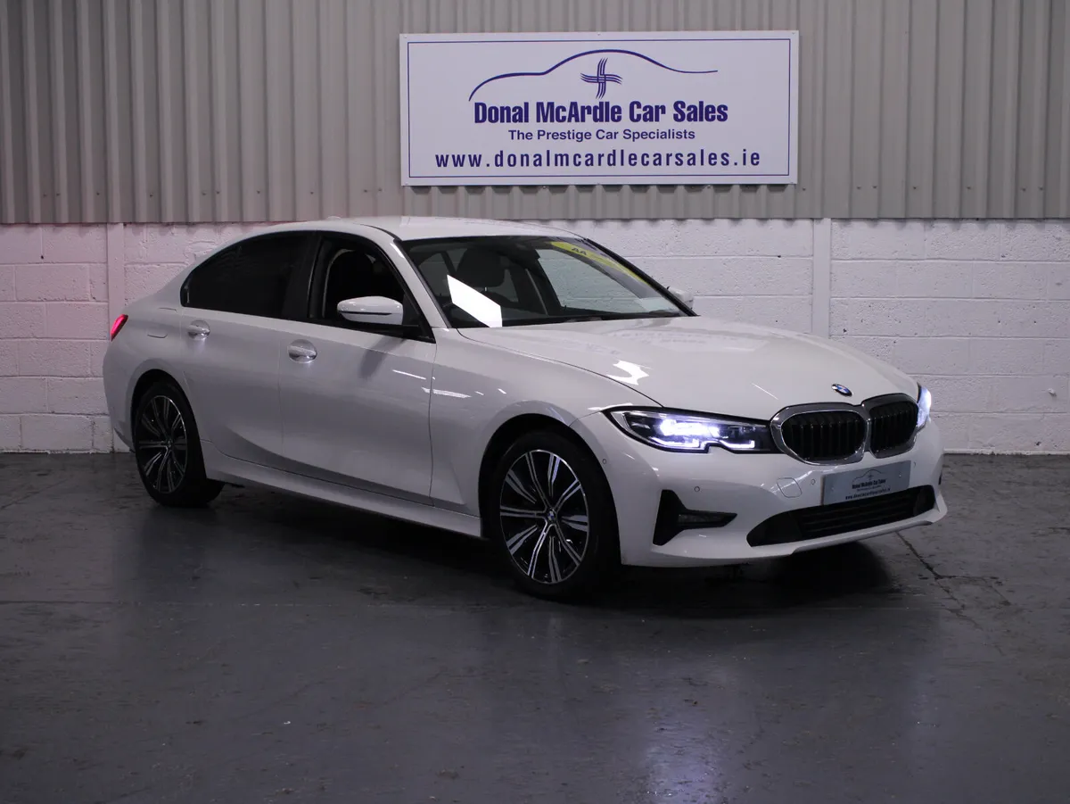 BMW 3-Series 2021 - Image 4