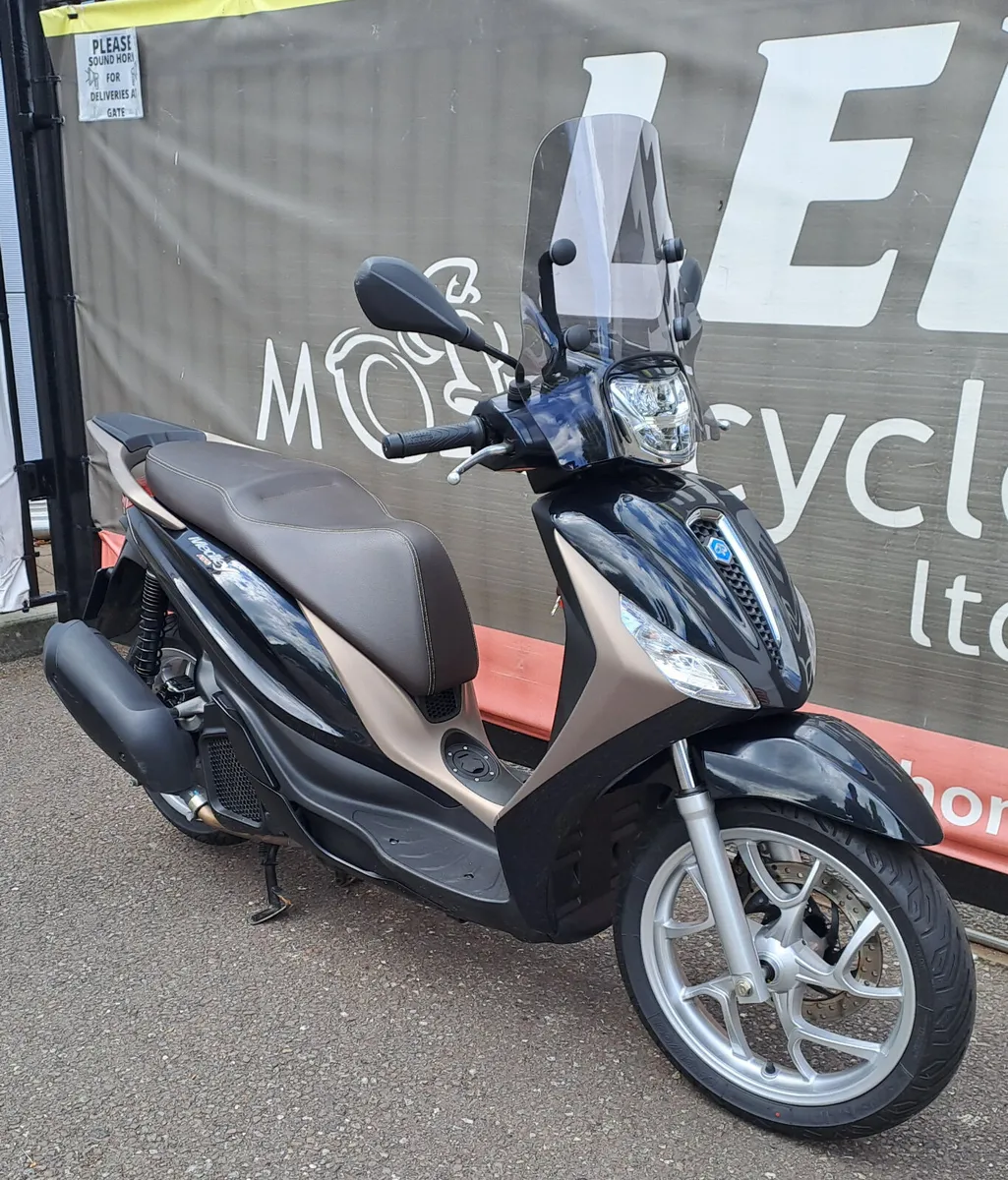 2024 PIAGGIO MEDLEY 125 - Image 2