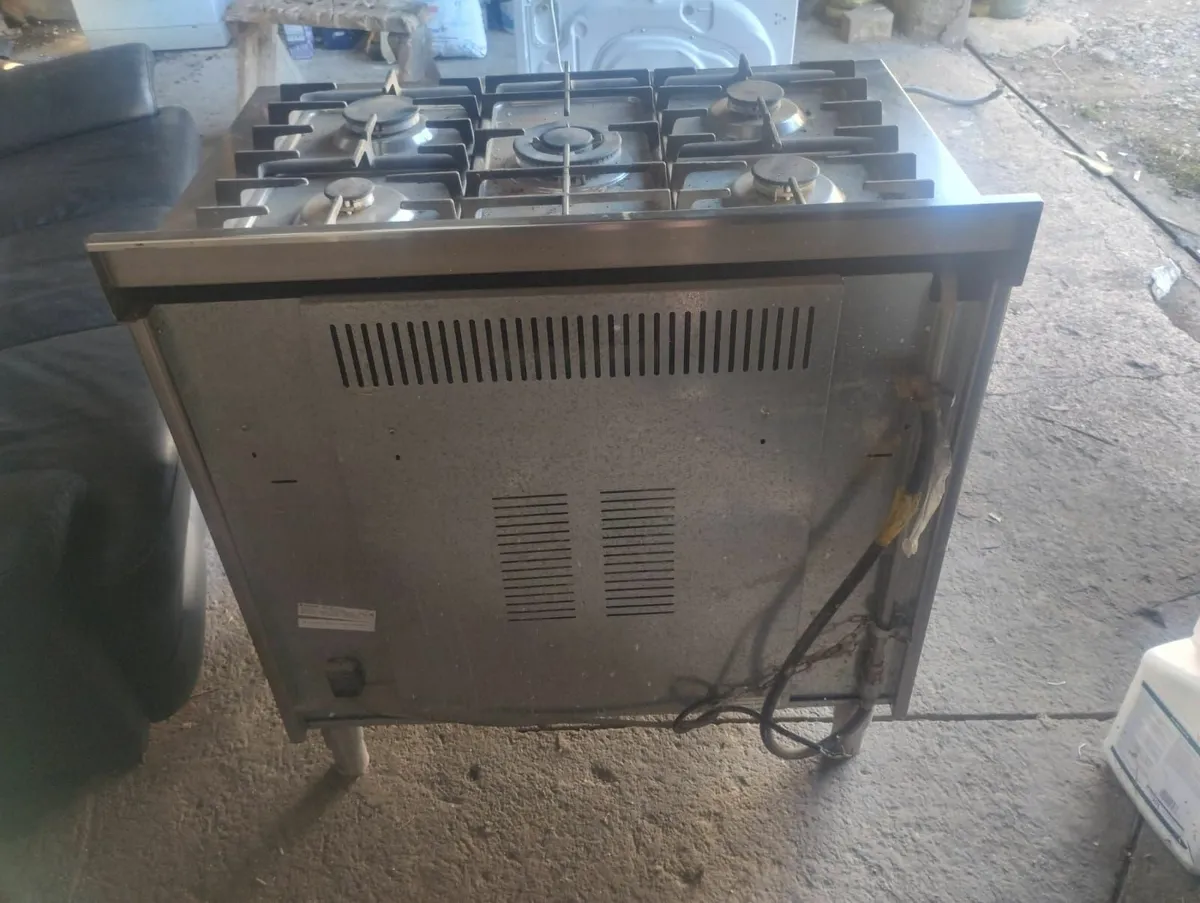 Gas Hob - Image 2