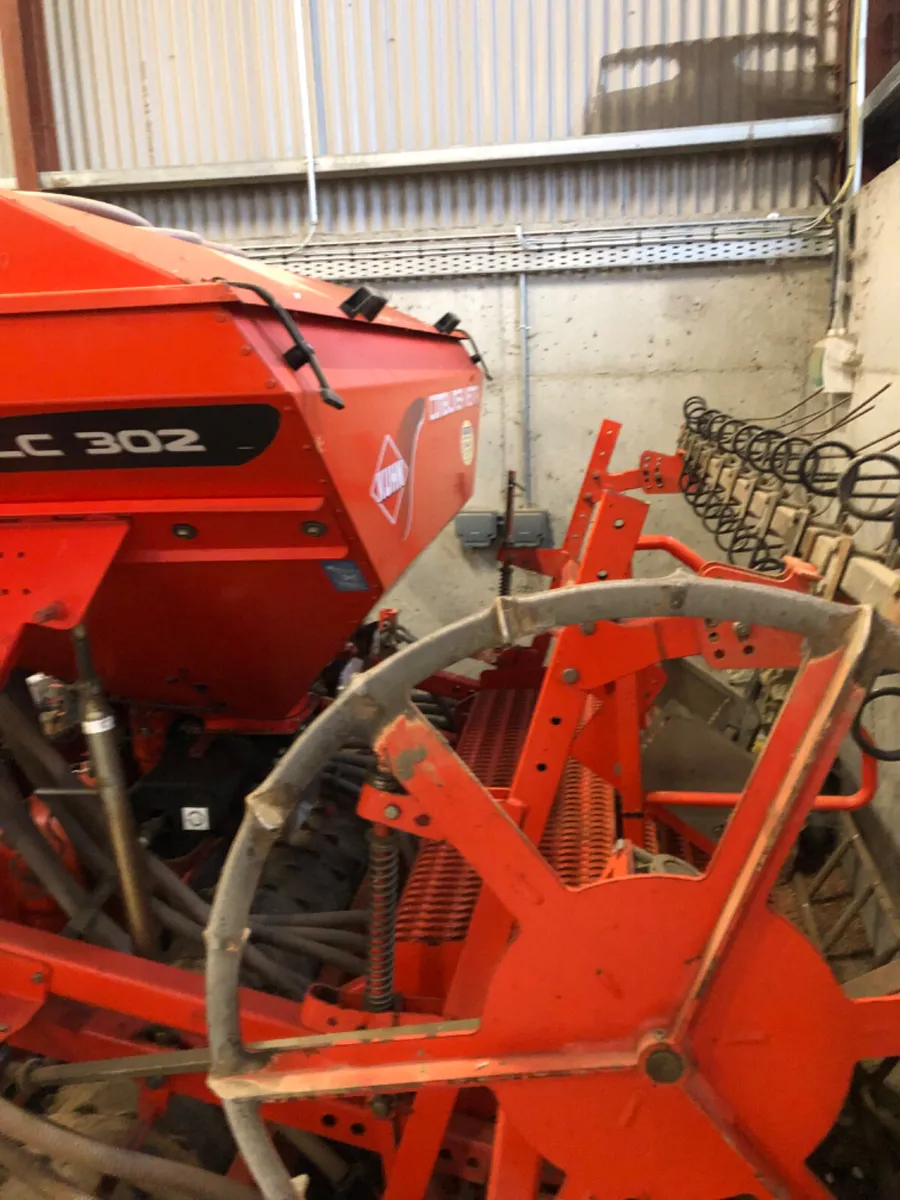 Farm machinery - Image 4
