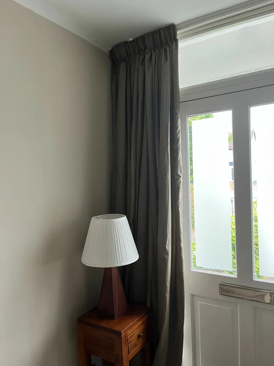 Curtains - Image 1