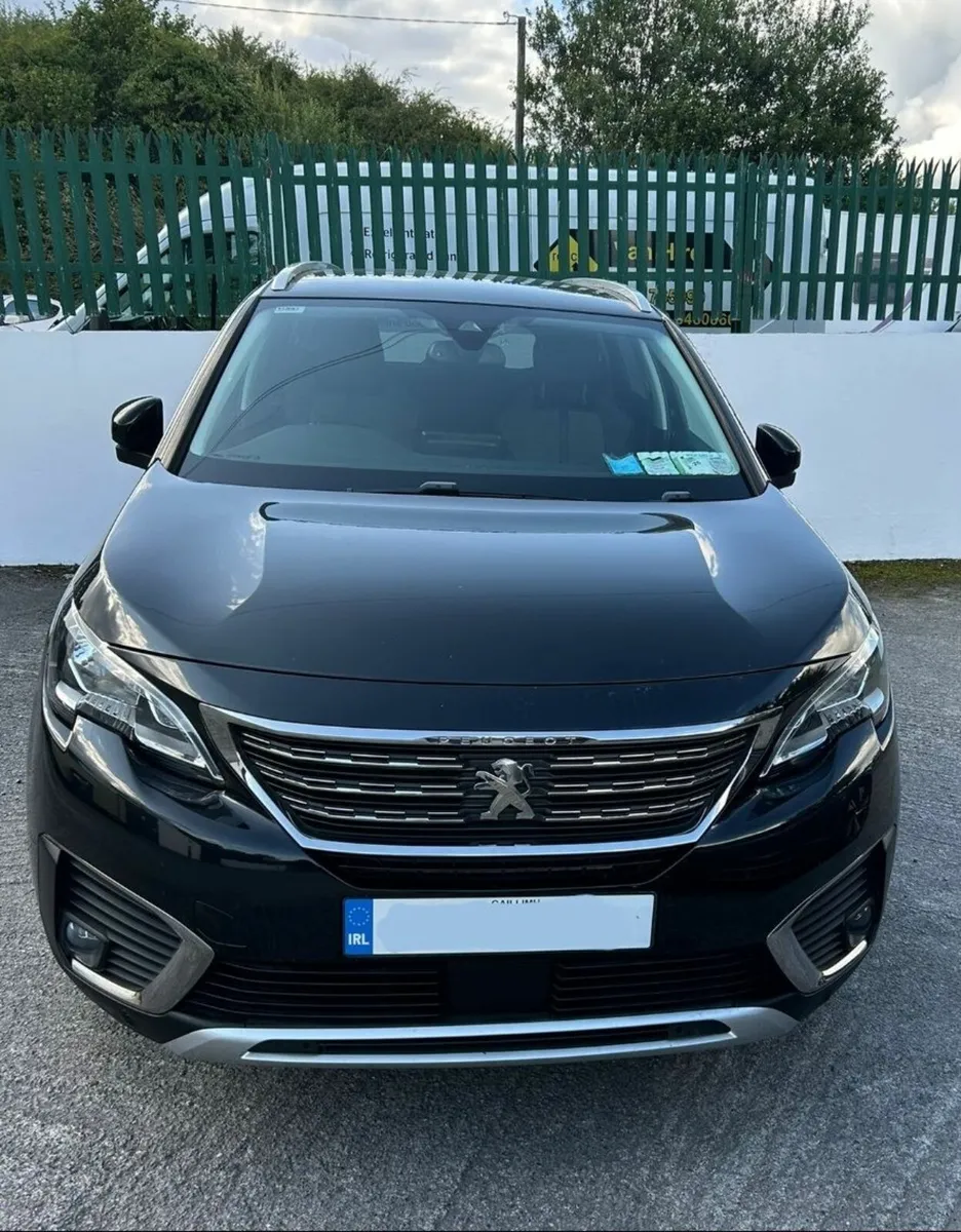 Peugeot 5008 2018 - Image 2