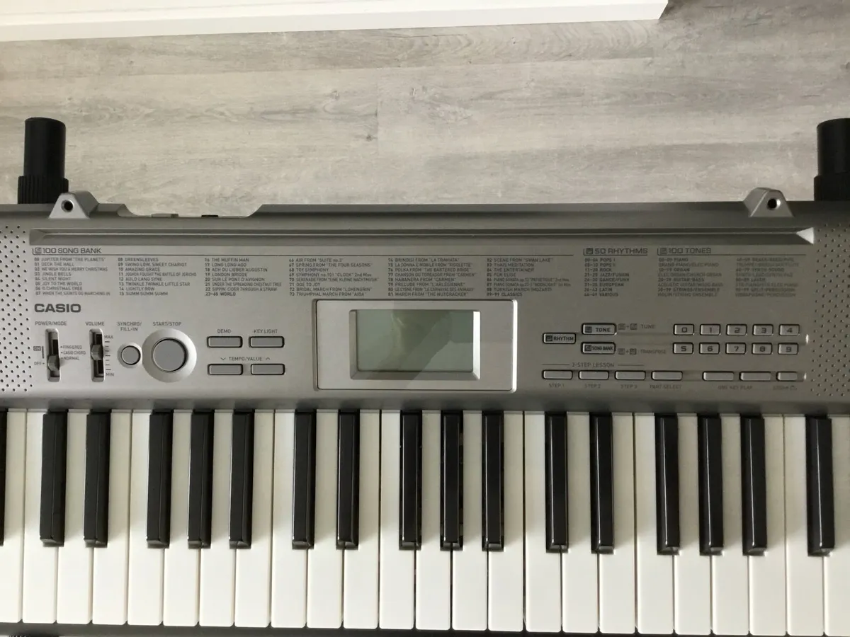 Casio keyboard & stand!!! - Image 1