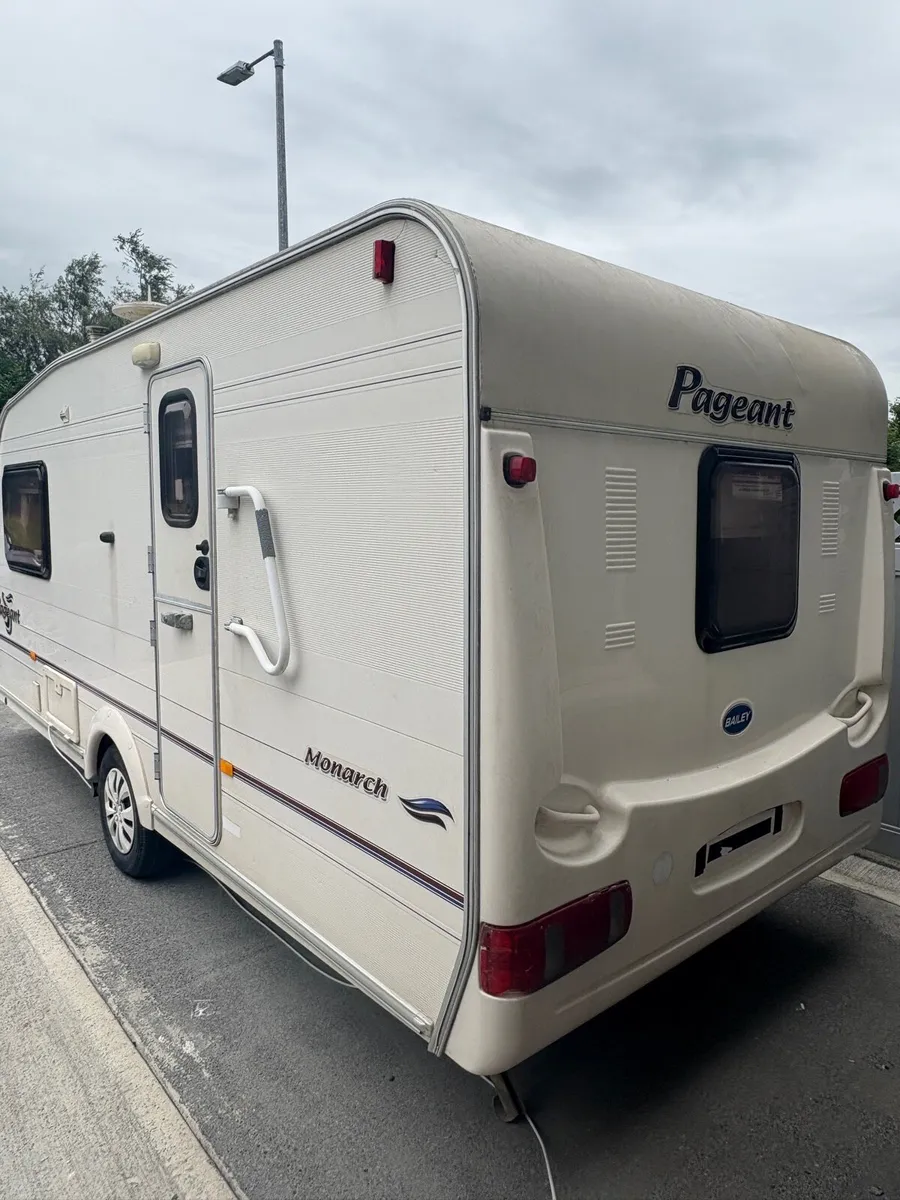 Bailey Pageant Caravan - Image 1