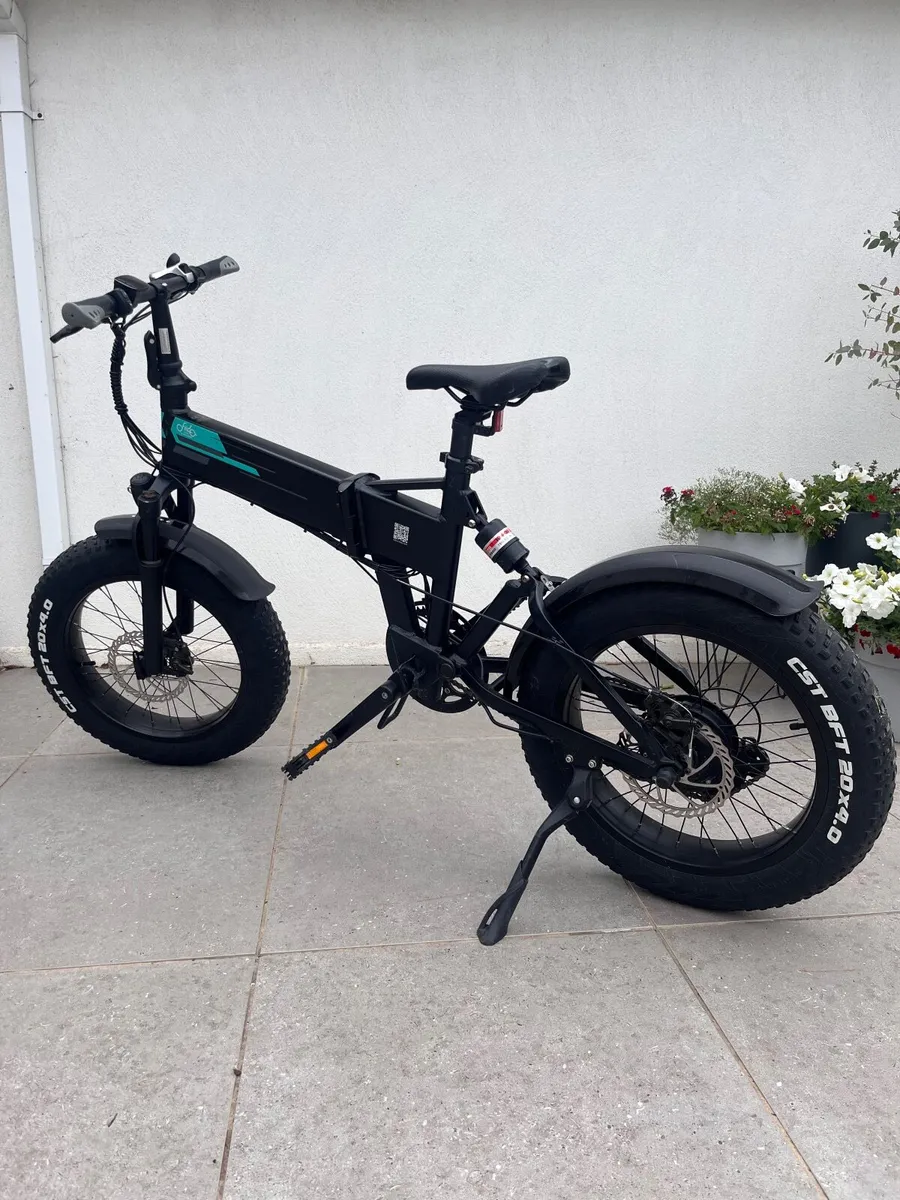 Fiido M1 Electric Bike - Image 1