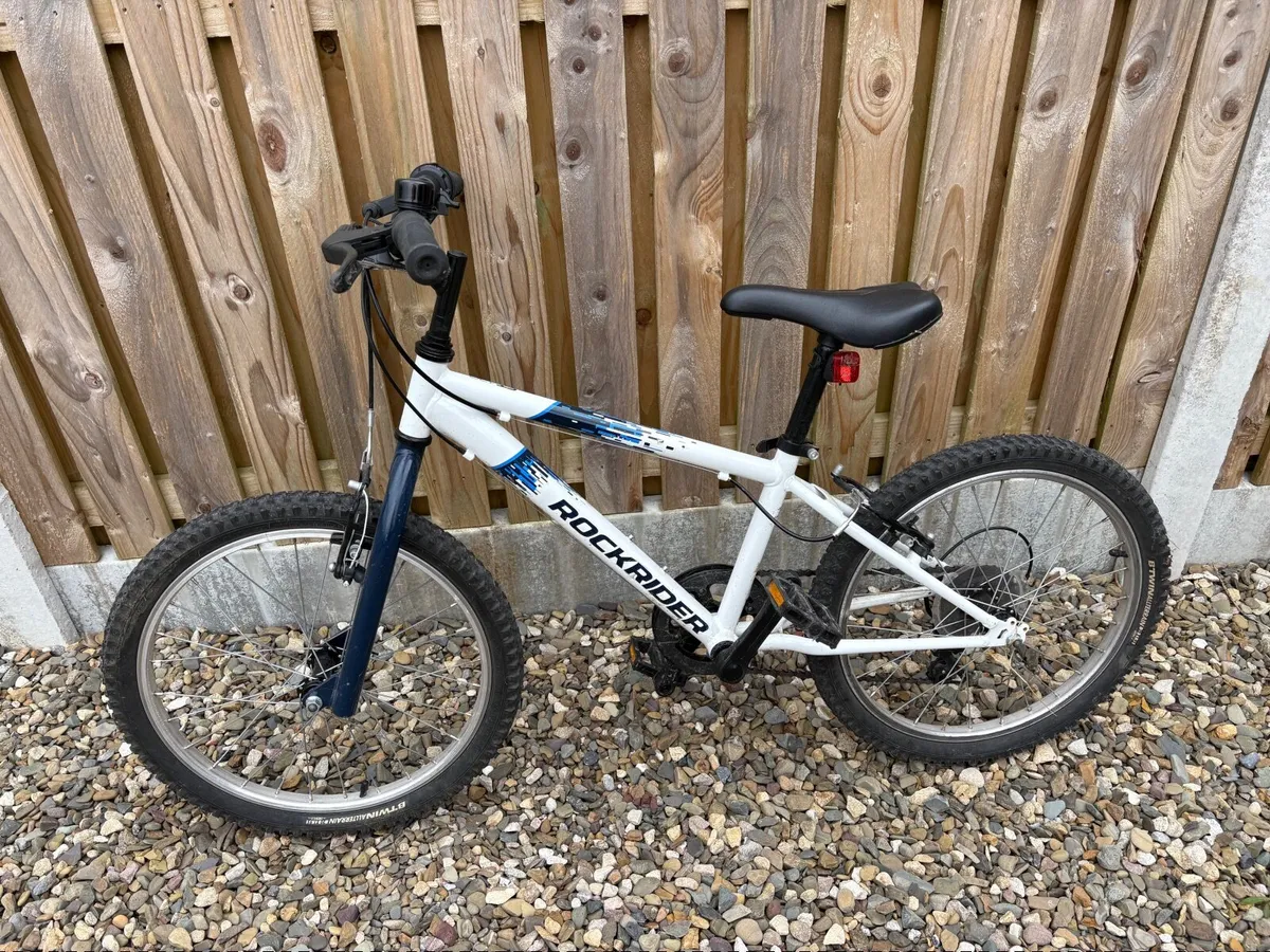 Kids 6-9 years 20 inch bike - Image 1