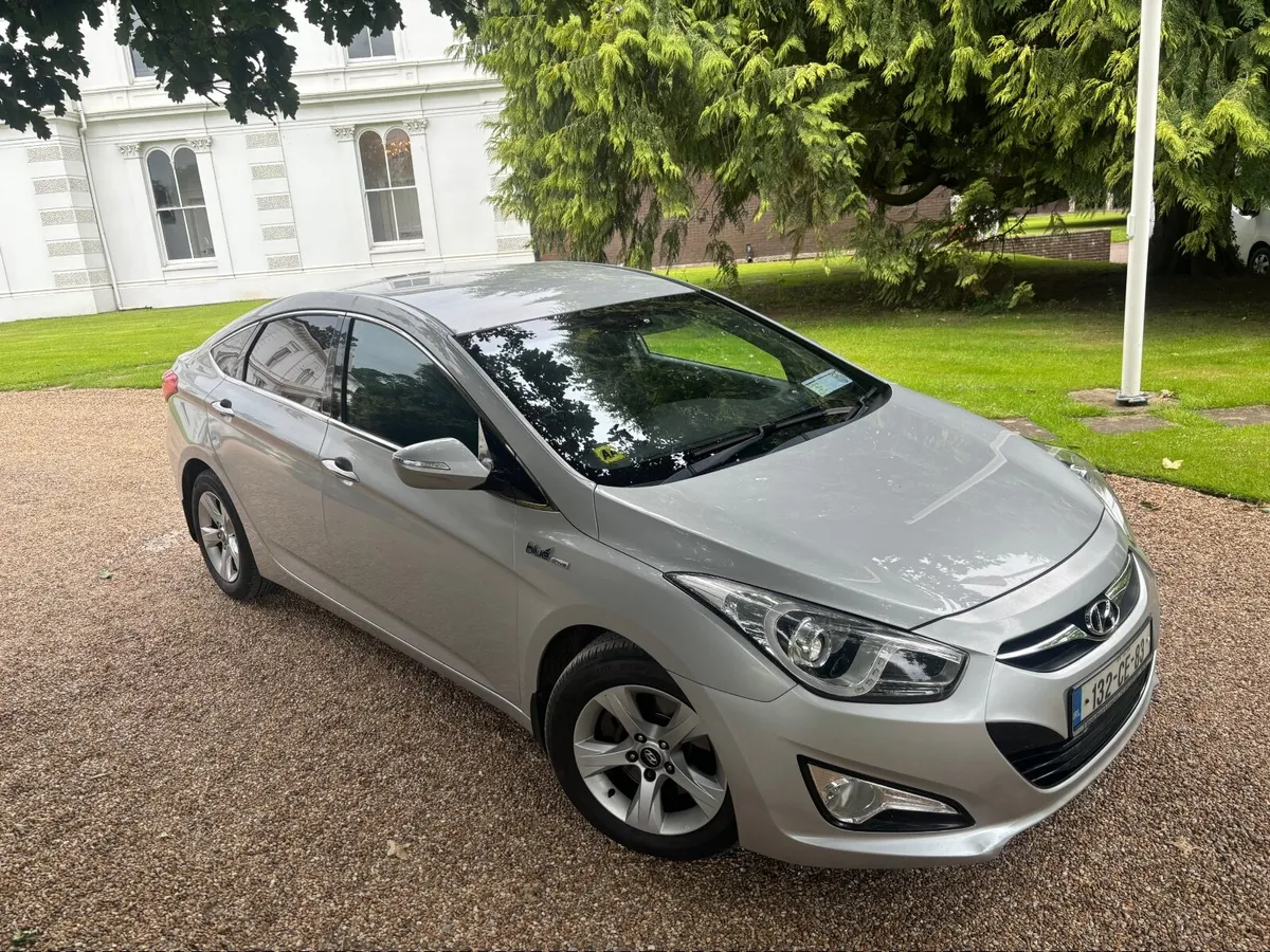 132 Hyundai i40 executive model high spec 1.7 CRD - Image 1
