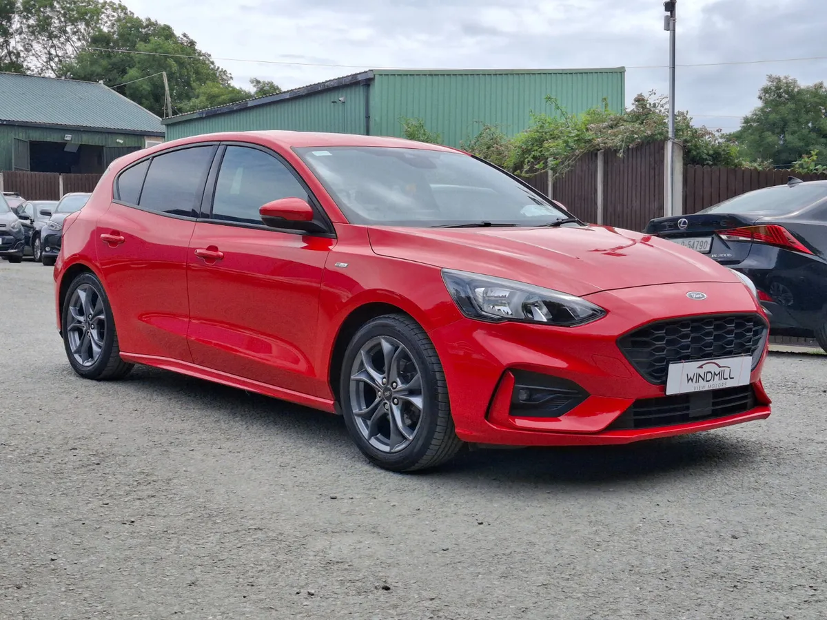 FORD FOCUS ST-LINE 1.0 ECOBOOST 125 125PS 2019(19) - Image 2