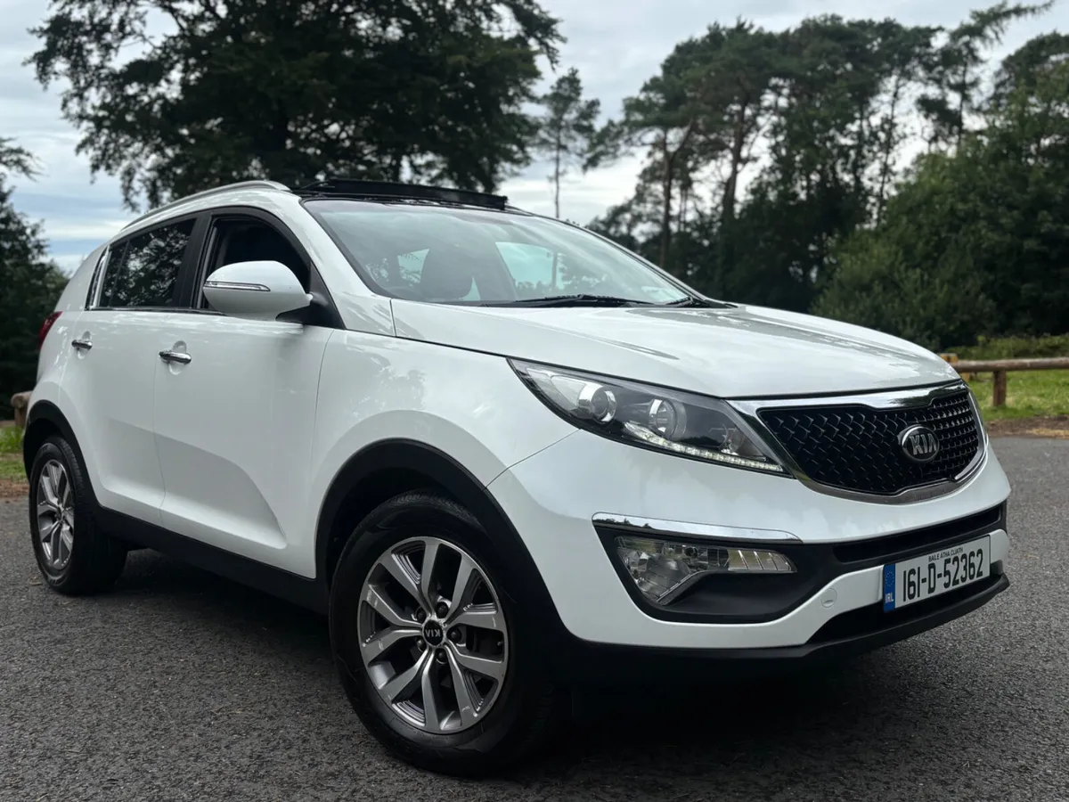 2016 Kia Sportage 4x4 HIGHEST SPEC!! LOW KMS!! - Image 1