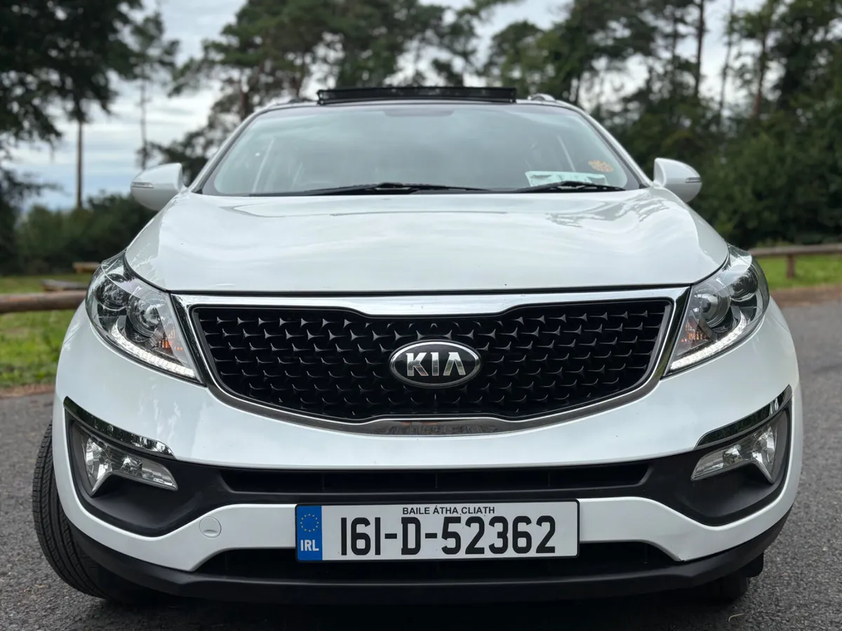 2016 Kia Sportage 4x4 HIGHEST SPEC!! LOW KMS!! - Image 3