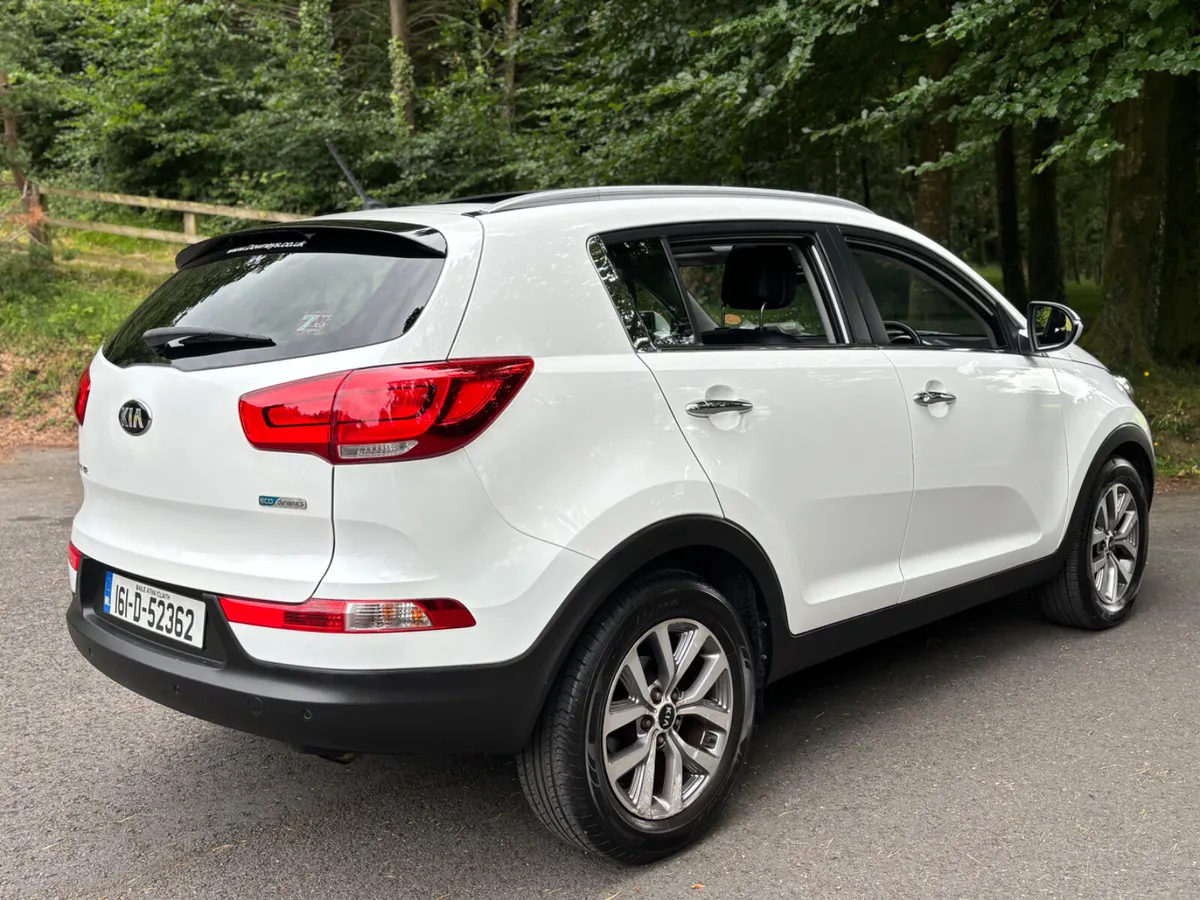 2016 Kia Sportage 4x4 HIGHEST SPEC!! LOW KMS!! - Image 4