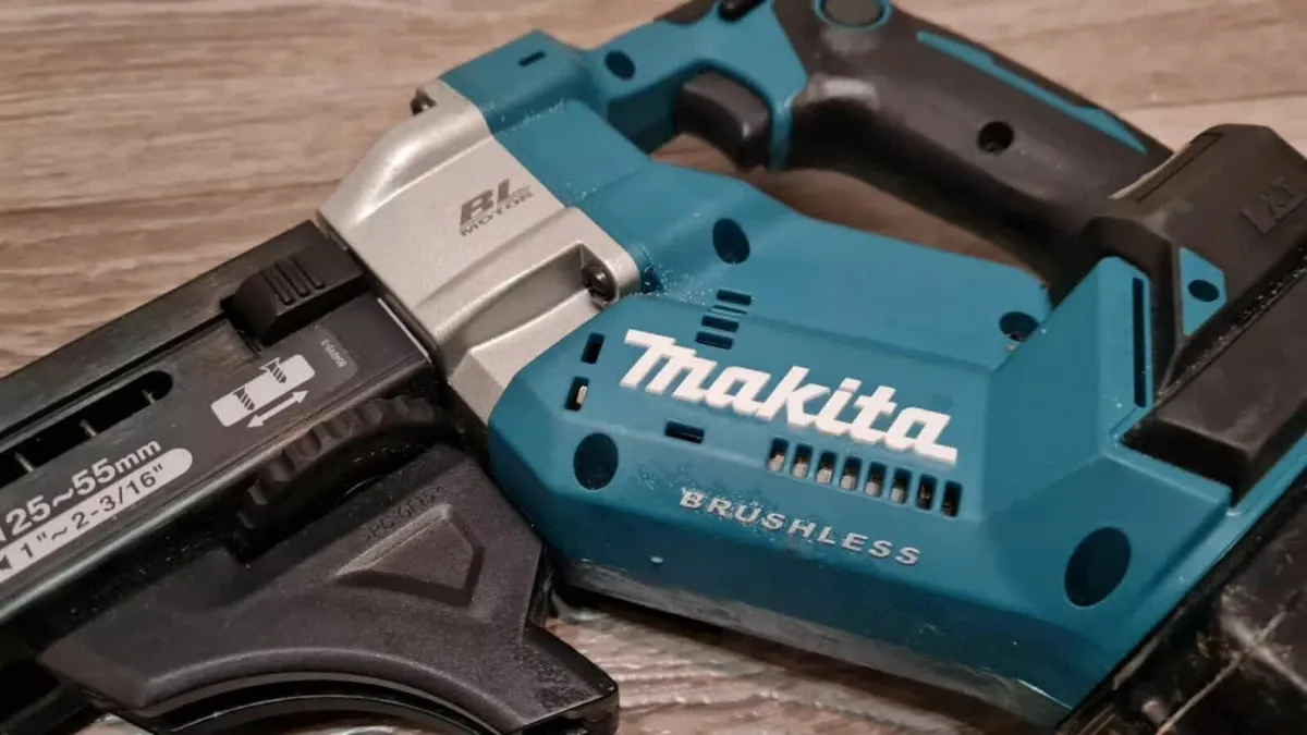 Makita DFR551Z LXT 18V Brushless Screwdriver - Image 3