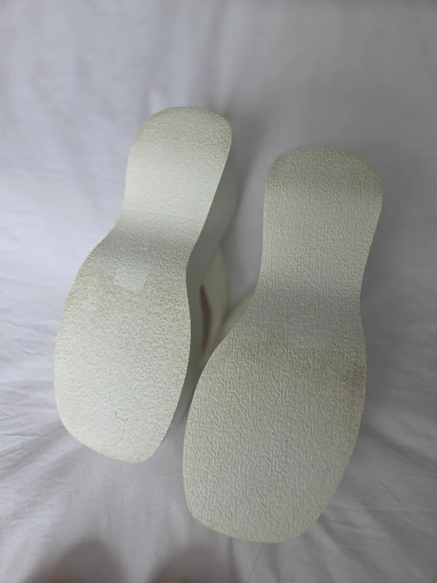 Shoes - Image 3