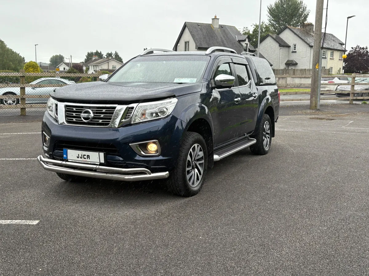 STUNNING 2017 TEKNA NISSAN NAVARA - Image 2