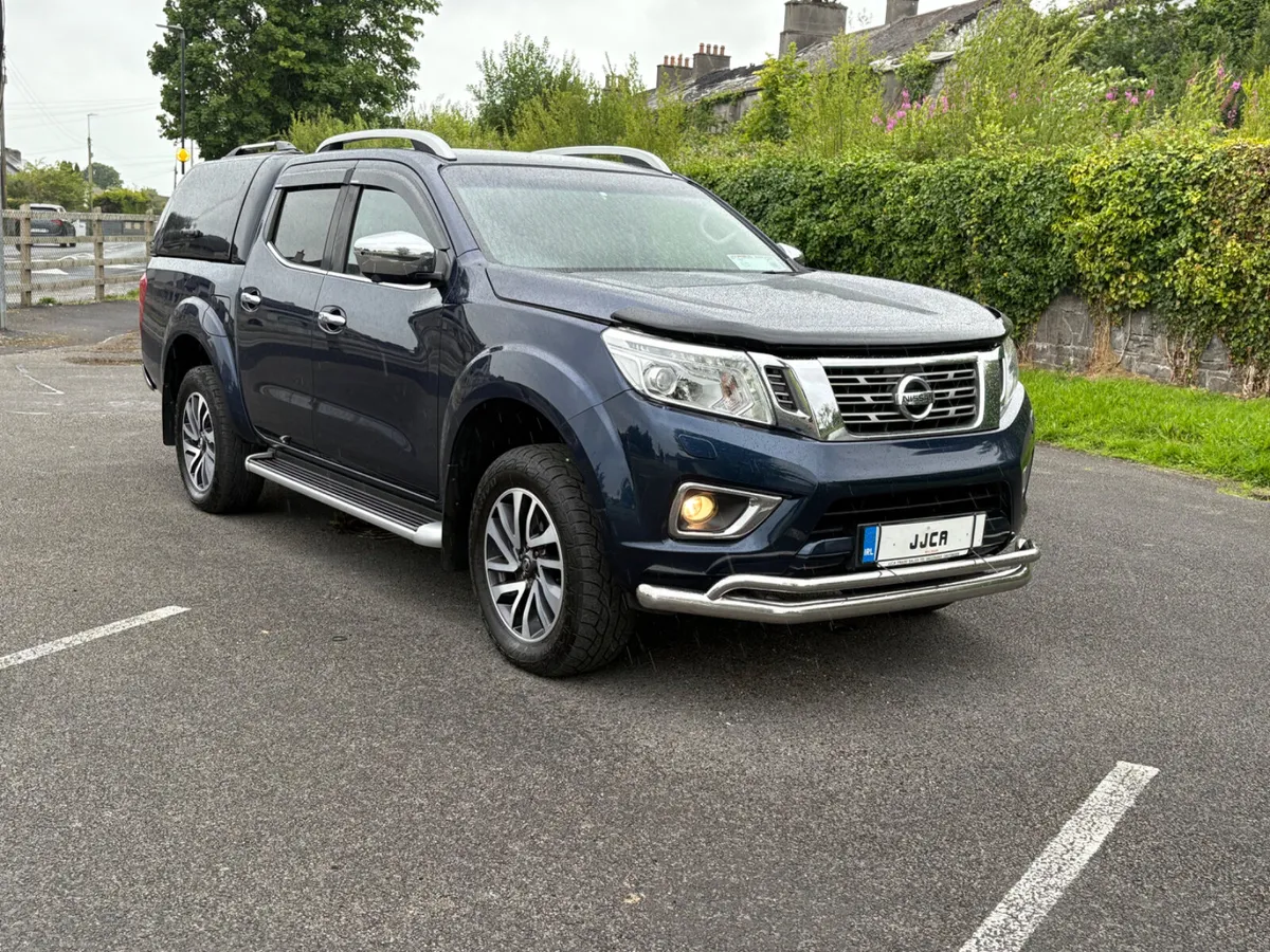 STUNNING 2017 TEKNA NISSAN NAVARA - Image 1