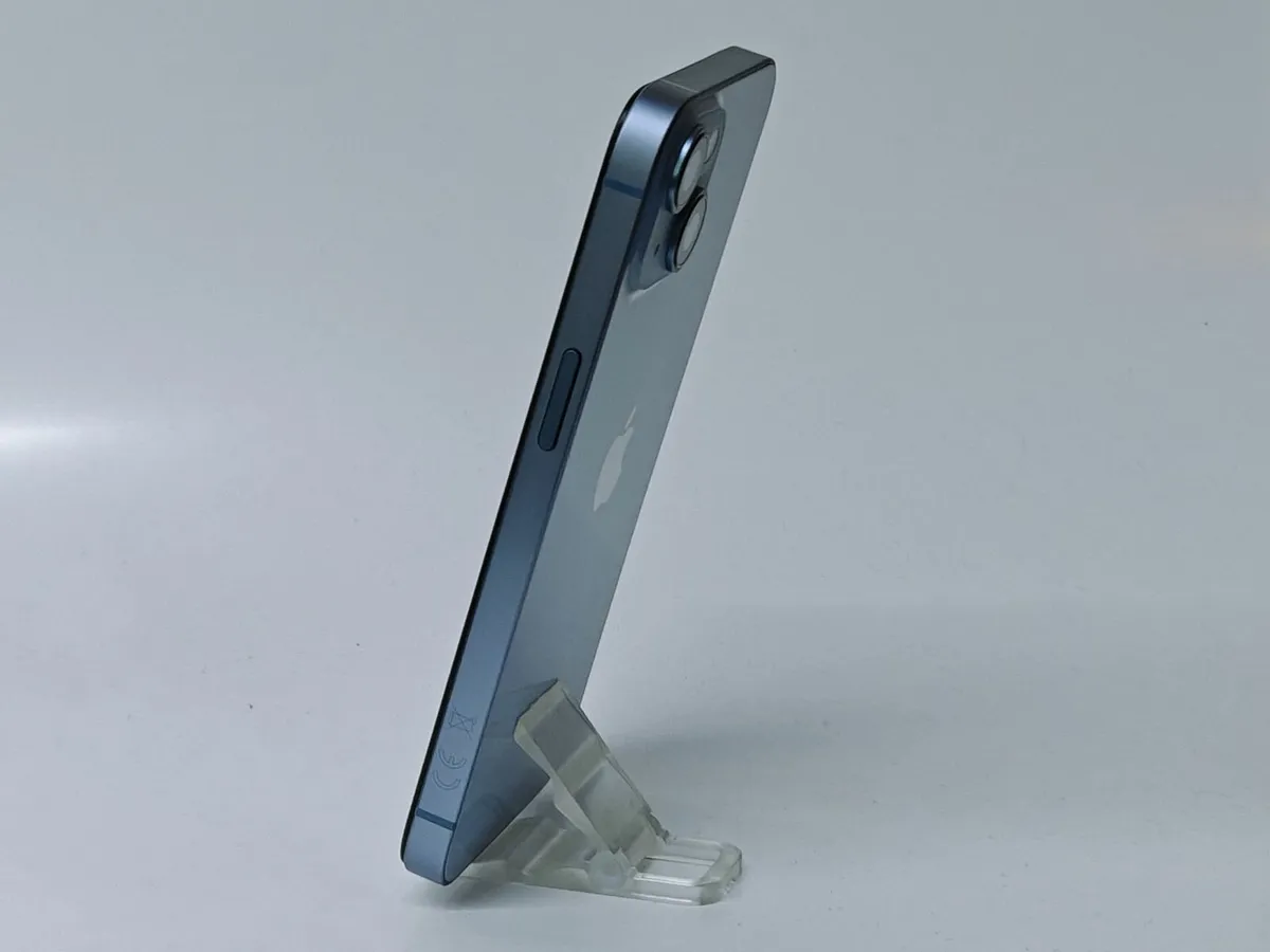 Apple iPhone 13 128GB - Image 3